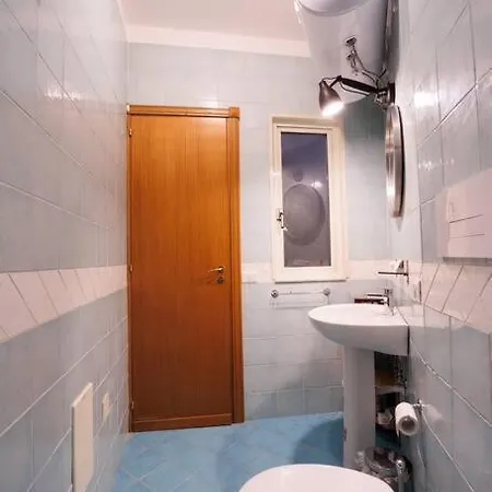 Dante Studio Super Apartment Naples