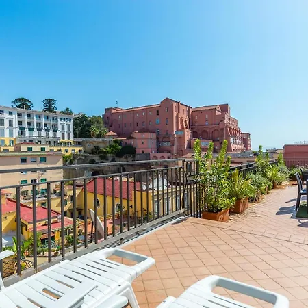 Terrazza Morelli Vicino Al Lungomare * Naples