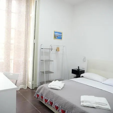 Corso Umberto 22 Affittacamere Napoli