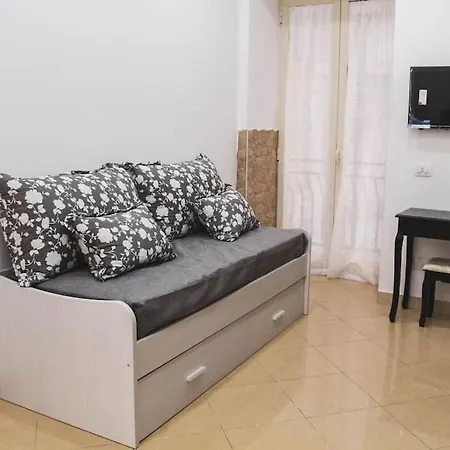 Apartment Almameda House *