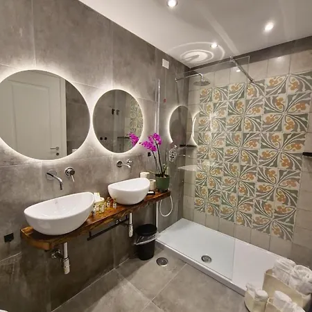 Borgo Dei Miracoli Guest house