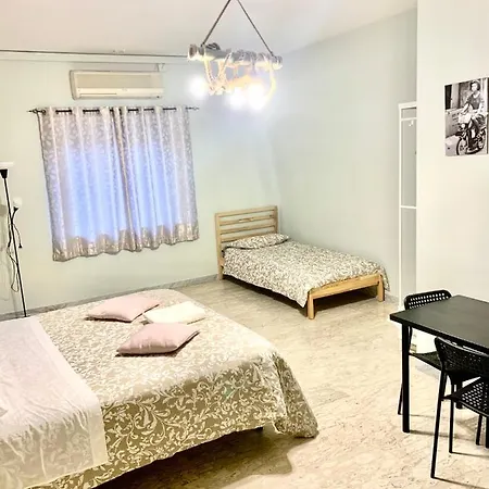 Bed & Breakfast Neapolis Center2 *