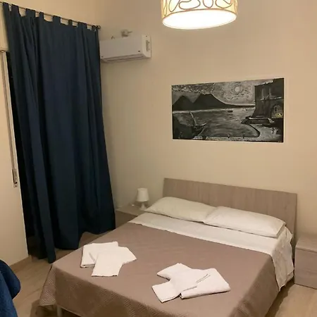 Affittacamere Keira House Napoli