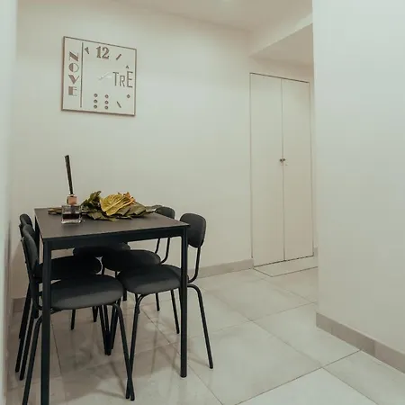 Dimora 311 Apartment Naples