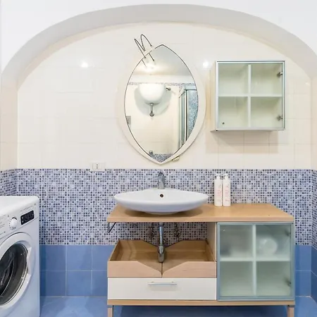 White&blue At Sanita By Wonderful Italy Apartment