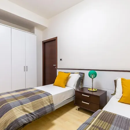 Apartment Al Borgo Orefici By Wonderful Italy *