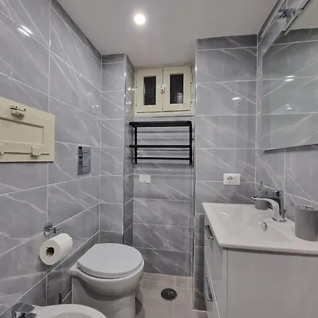 Bed & Breakfast House Angiolina Naples
