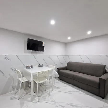 House Angiolina Bed & Breakfast *