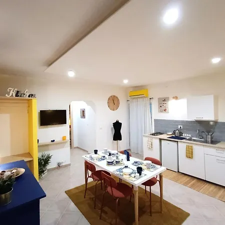 La Casa Di Vivi * Napels