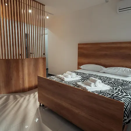 Guest house Miro Luxury Stazione Centrale Naples