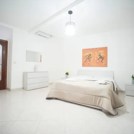 Apartment In Piazza *