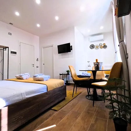 Blackwoody Contemporary - Centro Storico Guest house *
