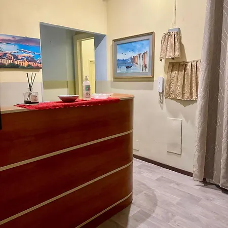 Apartamento Nel Cuore Di Nápoles