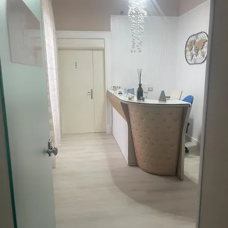 לינה וארוחת בוקר Chez Moi