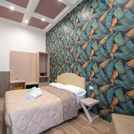P.c. Boutique H. Vesuvius, Centro, By Clapa Group * Nápoles