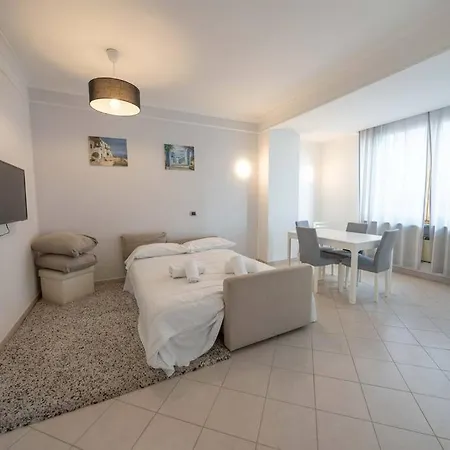 Orazio Place By Dimorra * Naples
