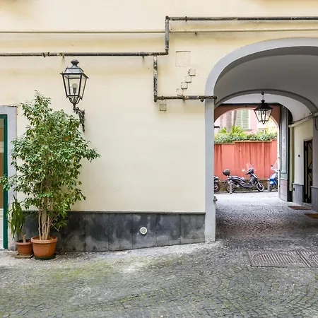 Apartment Kea Home, Entire House In The Heart Of