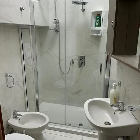 Diamond Spaccanapoli Apartment *