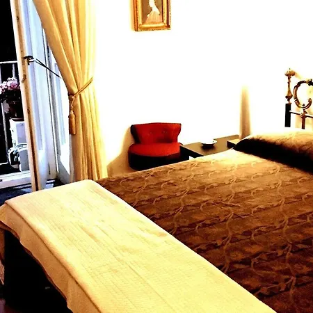 Maria Rosaria A Santa Chiara Spaccanapoli Apartamento Nápoles