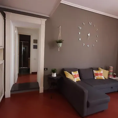 La Casa Di Flo Nápoly