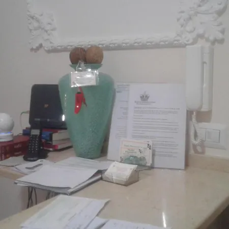 B&bhotel Emmanuel Naples