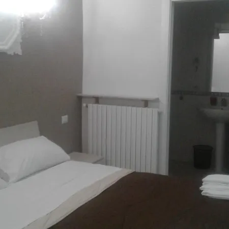 B&bhotel Emmanuel Naples