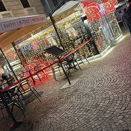 La Vie Est Belle Daire Napoli
