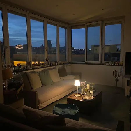 La Casa Sui Tetti * Nápoly