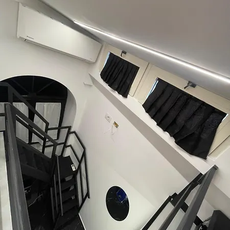 Lux House Airport Affittacamere