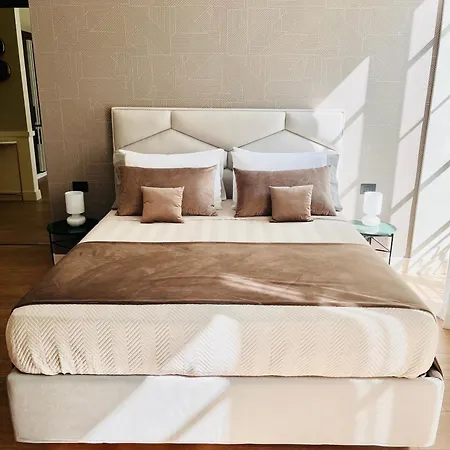 Appartamento Piazza Luxury Nel Cuore Di *