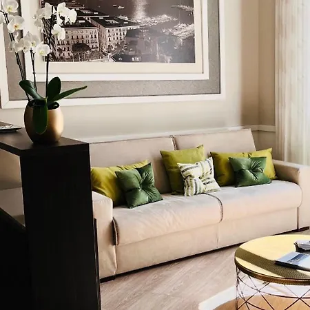 Appartamento Piazza Luxury Nel Cuore Di *