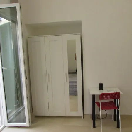 Enzo Guest house