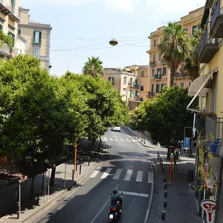 Casa Flora Al Corso Appartement *