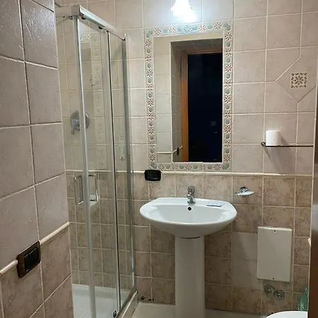 Milano Hotel 2*