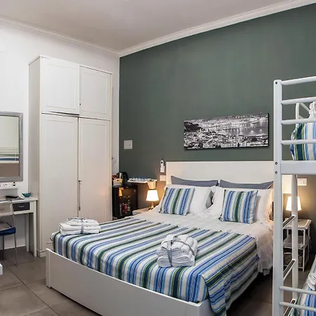 Bed & Breakfast La Terrazza Ai Miracoli Napoli