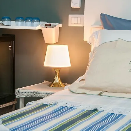 La Terrazza Ai Miracoli Bed & Breakfast Napoli