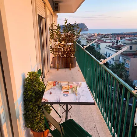 Guest house Seconda Stella A Destra Naples