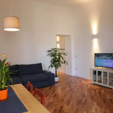 Casa Mia Ai Spagnoli 2 Apartment Naples