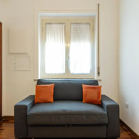 Donna Giovannina Napoli
