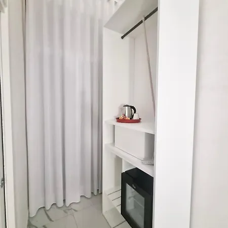 Bed and Breakfast Duomo Miradois 152 Νάπολη