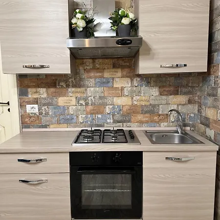 Gold94 Bed & Breakfast Naples