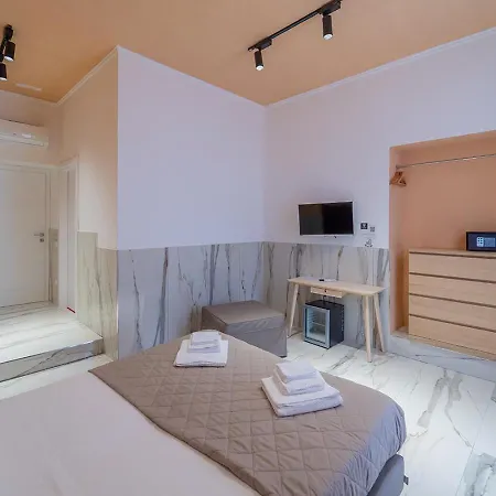 P.c. Boutique H. Vesuvius, Centro, By Clapa Group * Nápoles
