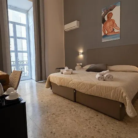 Casa de hóspedes P.c. Boutique H. Vesuvius, Centro, By Clapa Group