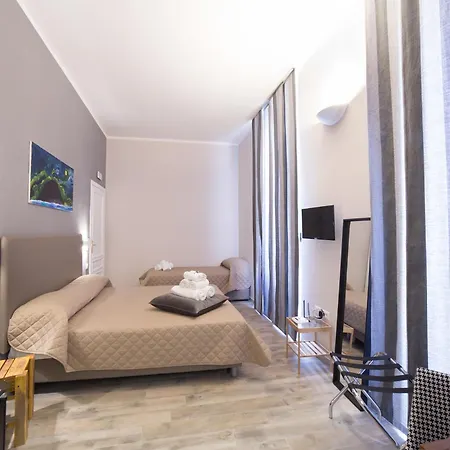 Casa de hóspedes P.c. Boutique H. Vesuvius, Centro, By Clapa Group *
