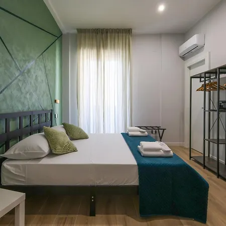 Cuore Centro בית הארחה