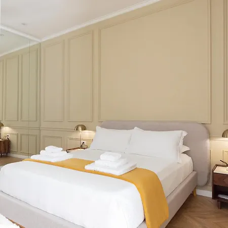 La Cle De La Maison * Napels