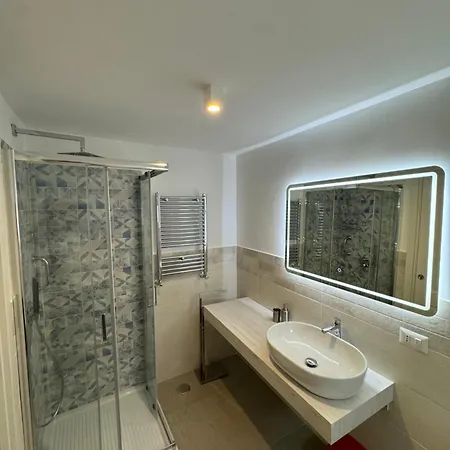 Apartment Palazzo Medici A Materdei *