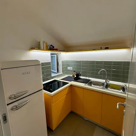 Palazzo Medici A Materdei Apartment Naples