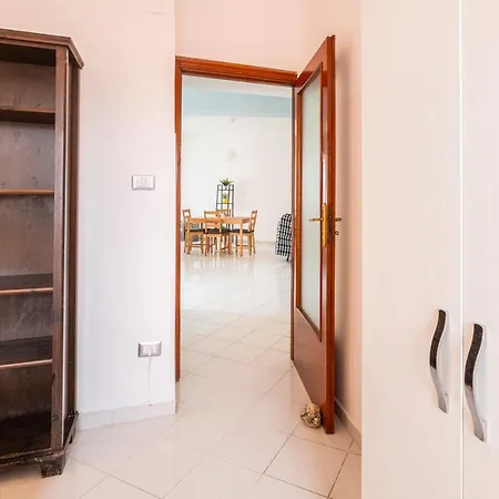 Casa Arenula By Domusextra Appartamento Napoli
