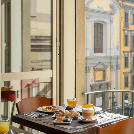 Napolit'amo Medina Hotel